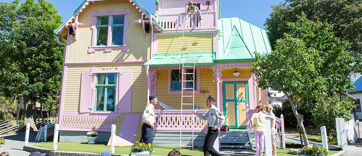 2 day entrance image 1