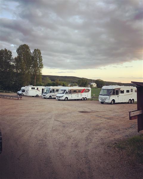 Husbil- och husvagnsplatser vid Växbo Krog 