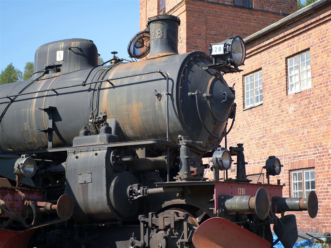 steam-engine.