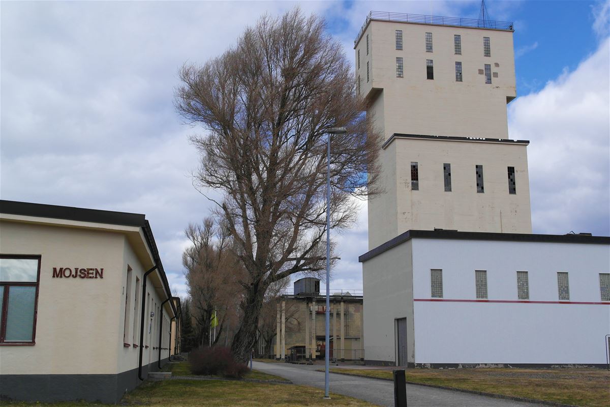 A High building in the mining arera.