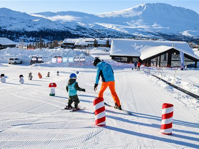 Ski holiday with little adventurers
