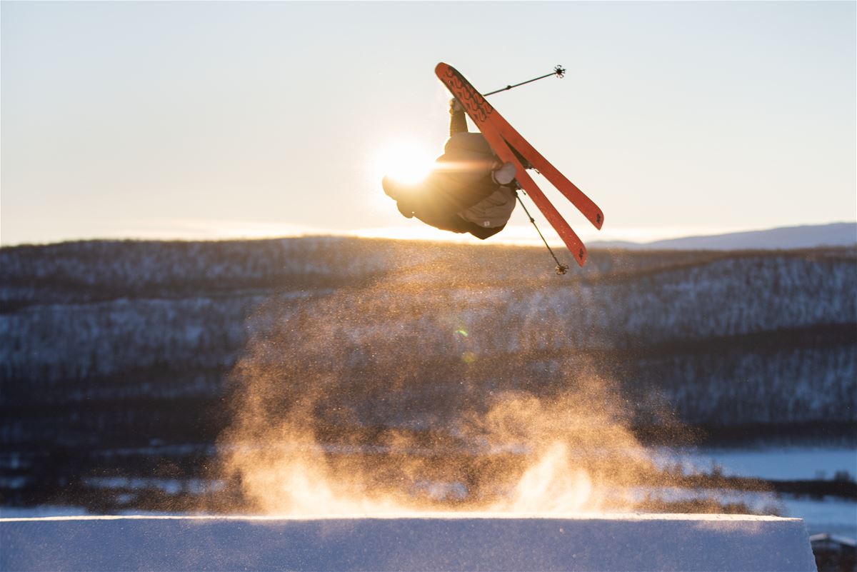 Twintipskidor image 1