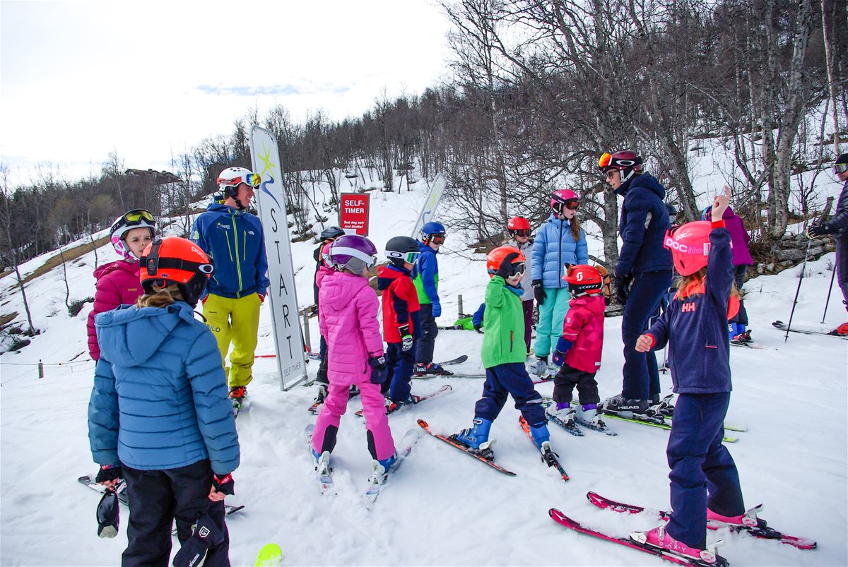 Kids Huski ski race og Marshmallows fest image 1