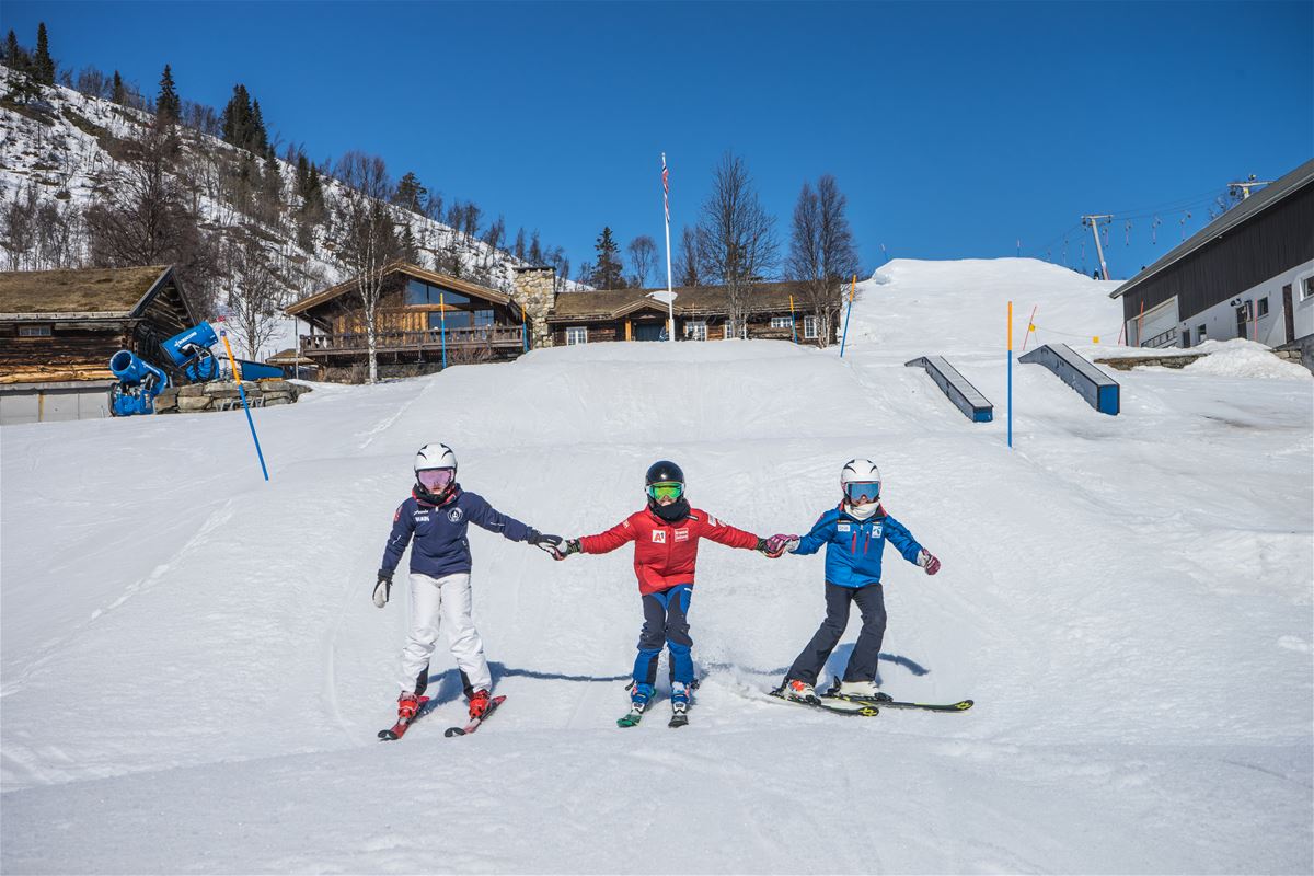 Alpin Skikurs 7-9 år - Geilo Skiskole image 1