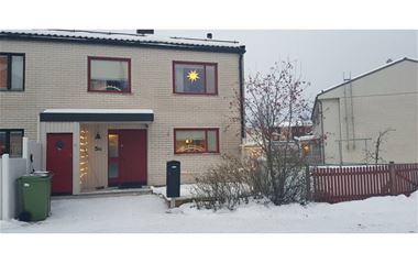 Umeå - Townhouse in central Umeå 800 meters from the competition area. - 9834