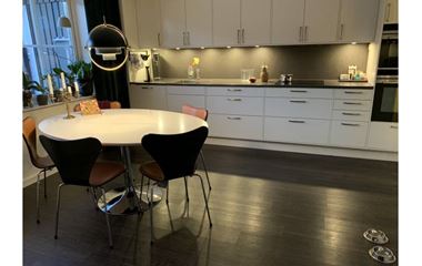 Umeå - 156 sqm with 6 rooms and kitchen in central Umeå with heated garage and parking - 10388