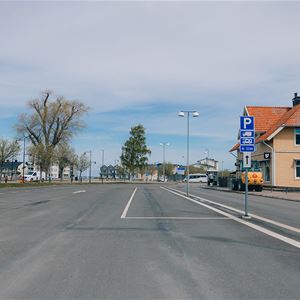 Daytime parking - Old bus station