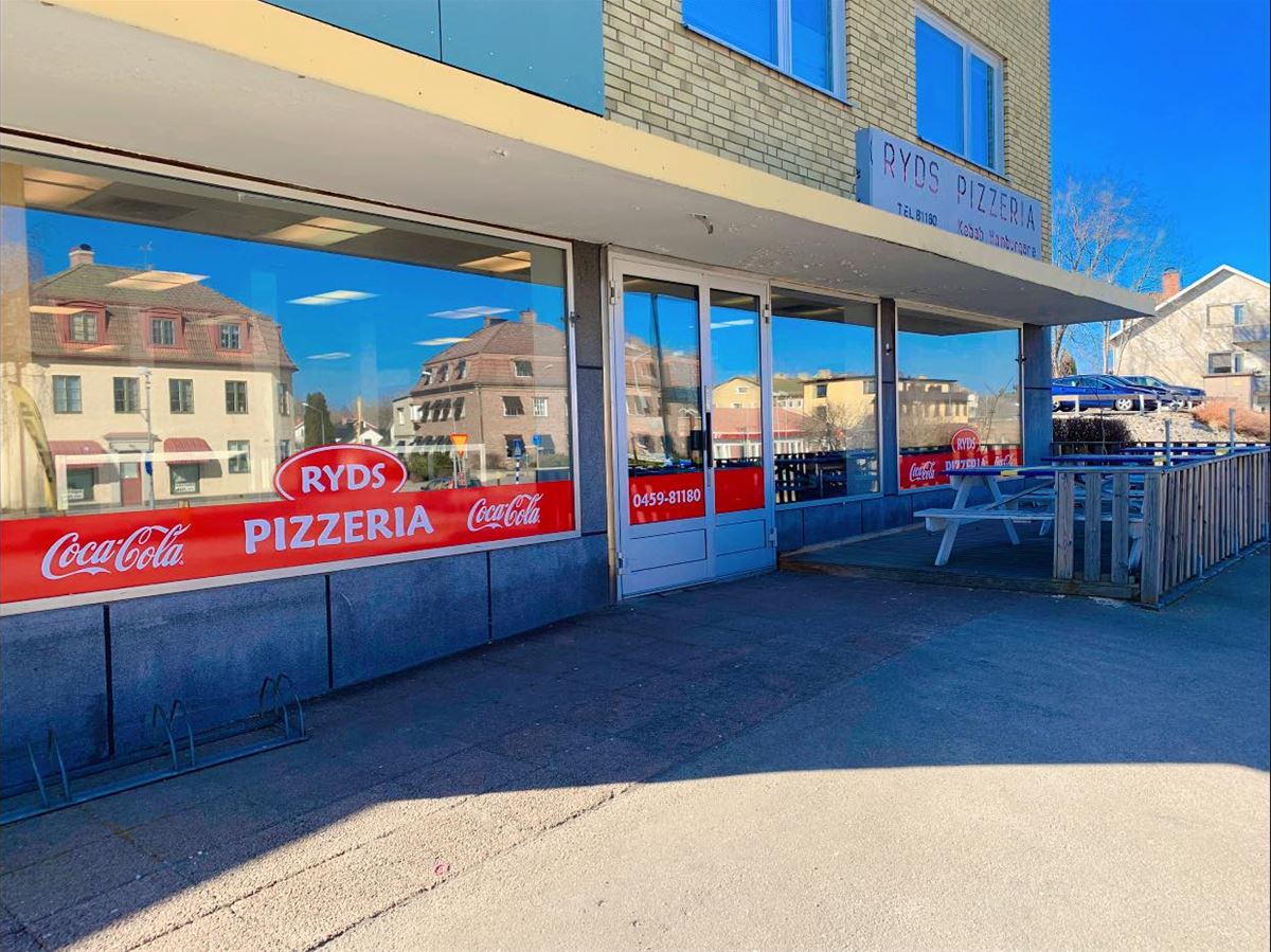 Ryds Pizzeria image 1