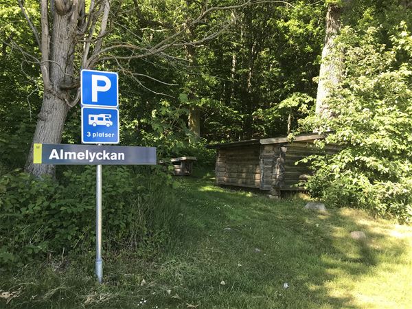 No. 12 - Almelyckan camp site (max 1 night) 