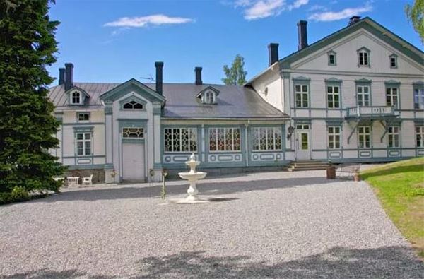 Virtaa Manor  