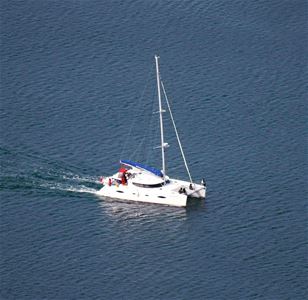 Båt ute i fjorden