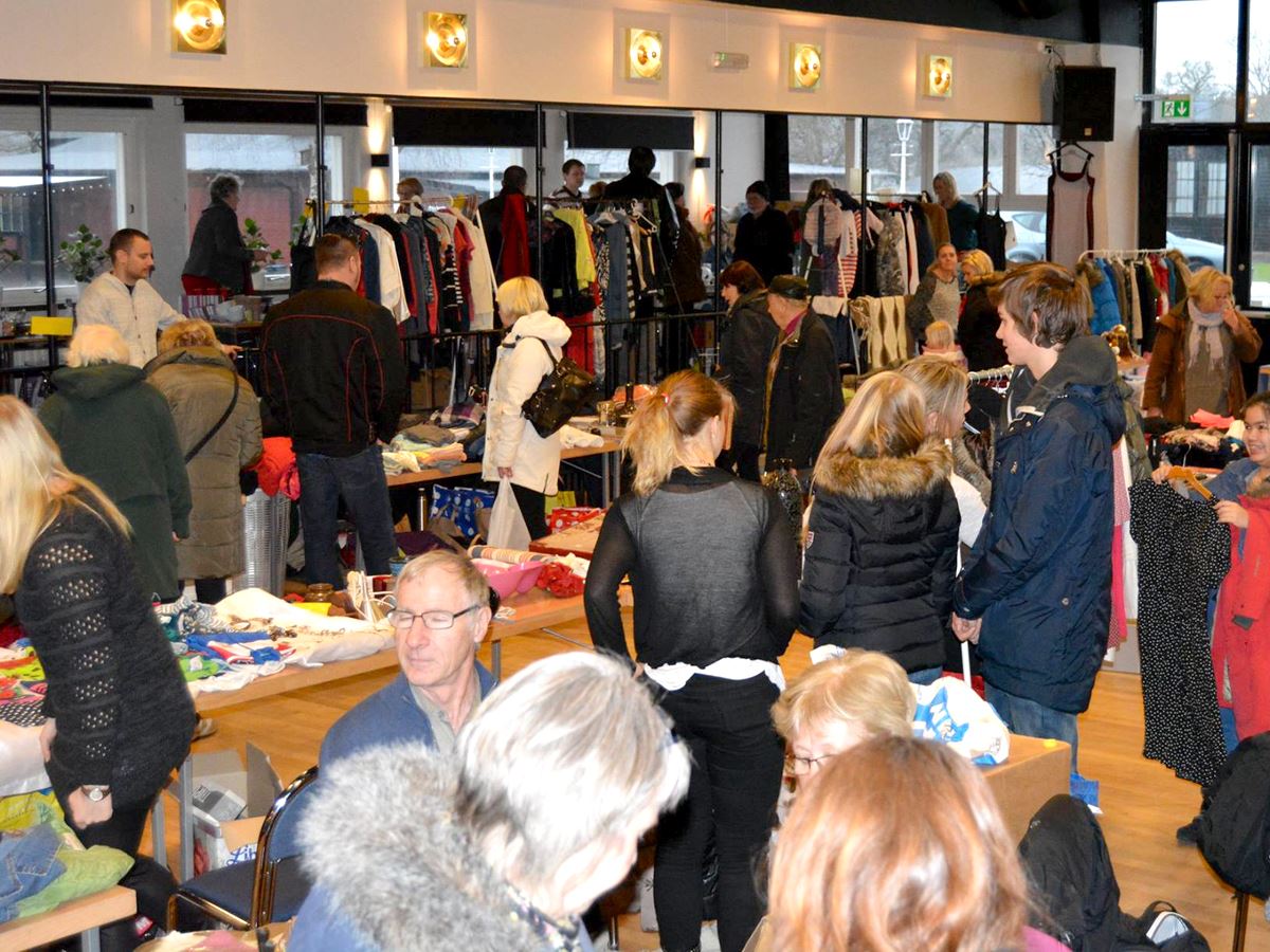 Loppmarknad i Bellevueparken