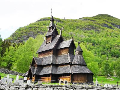 Borgund Stavkirke fra Lærdal - Morgen