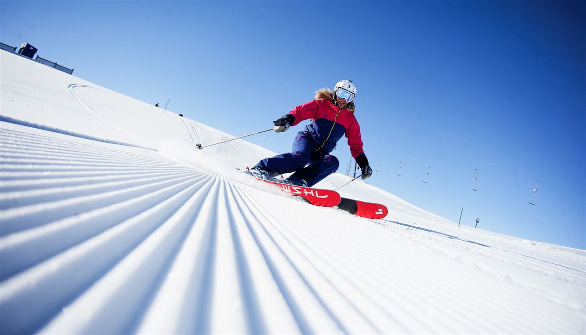 Evening skiing image 1