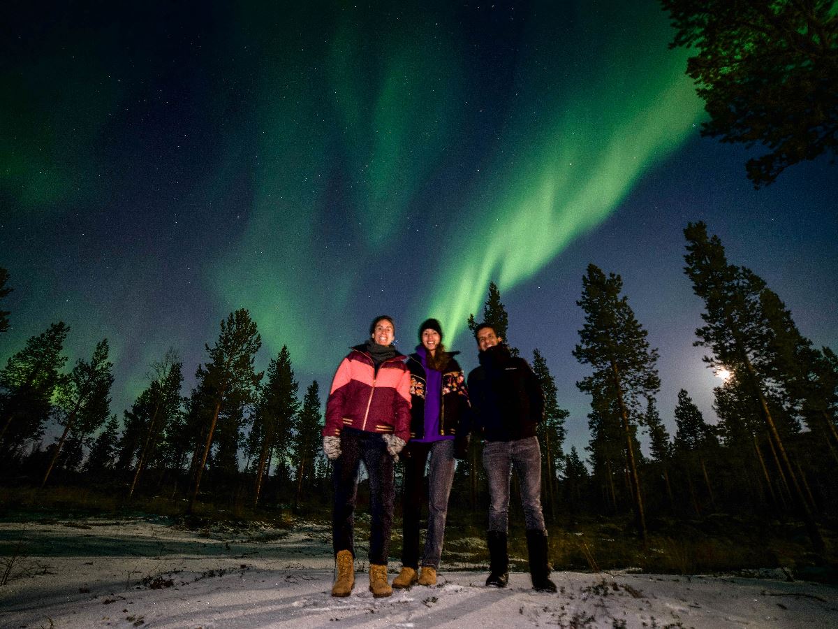 Hunting the northern lights , Northern Light Experiences