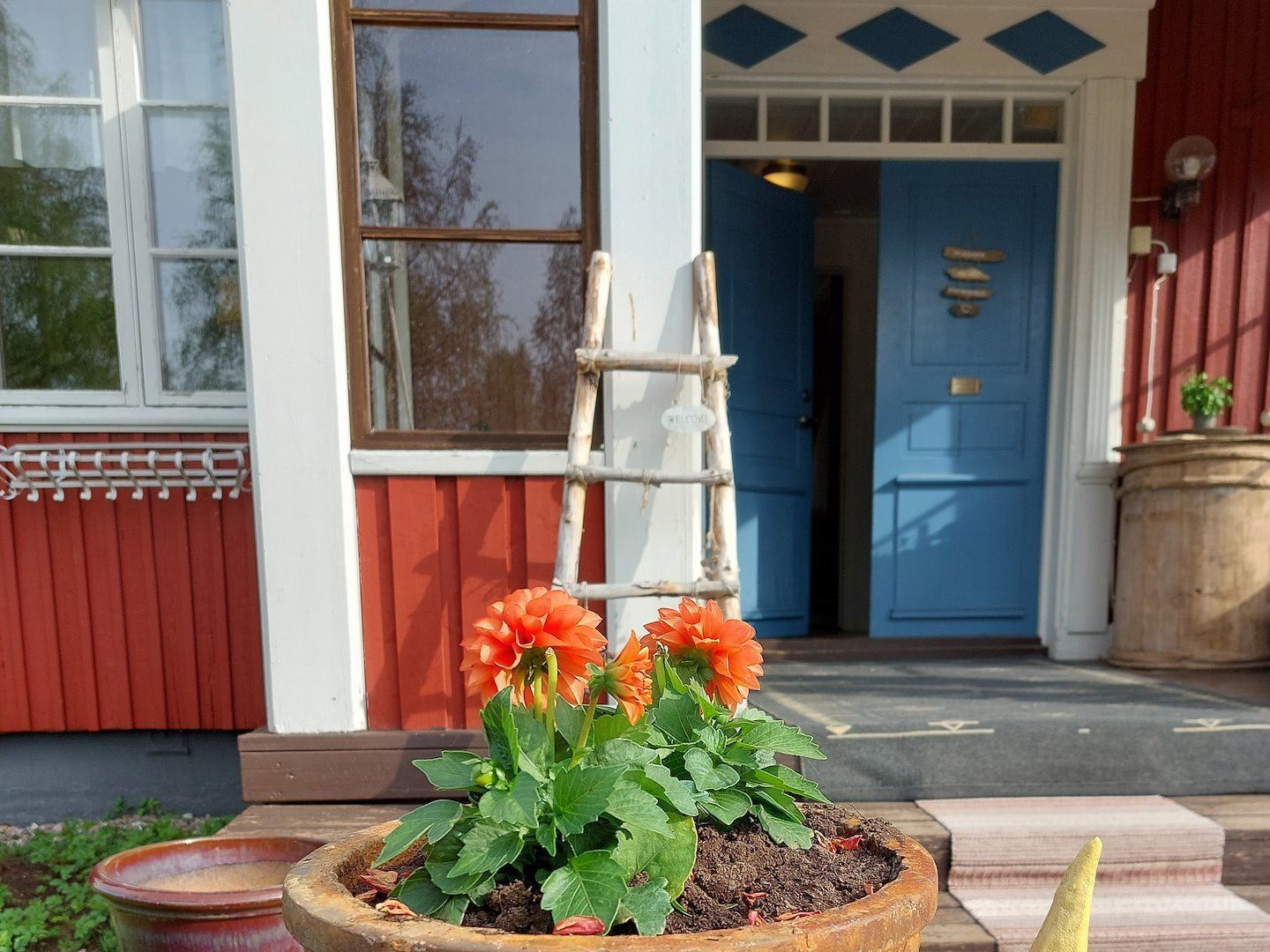 STF Willa Armas Bed & Breakfast