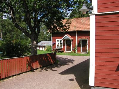 The courtyard in front of the cottage.