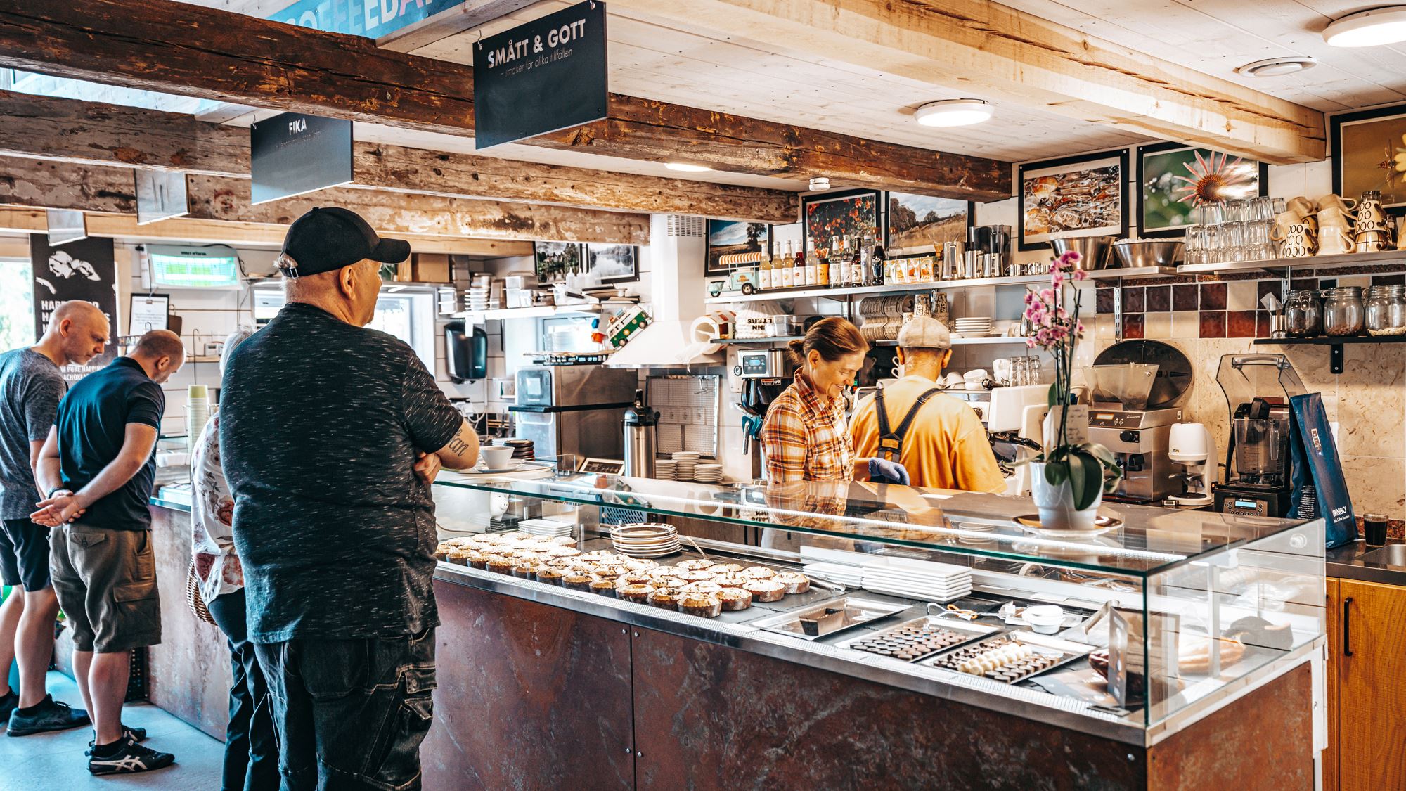 Jolla Kafé & Trädgård 